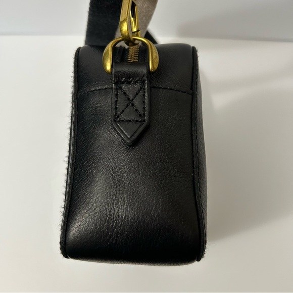 Madewell - Standard Transport Camera Bag/Crossbody. - Picture 6 of 15